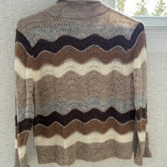 LoveShackFancy turtleneck sweater - Picture 3 of 7